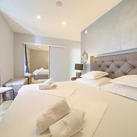 Apartment Old Town Mariolina Кърк Екстериор снимка